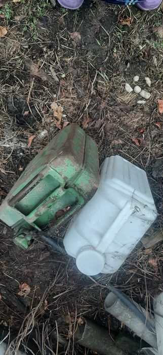 Канистра железная