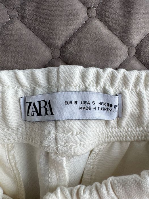 Nou Blugi Jogger Zara