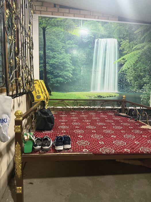 тапчан сотилади 1000 милон