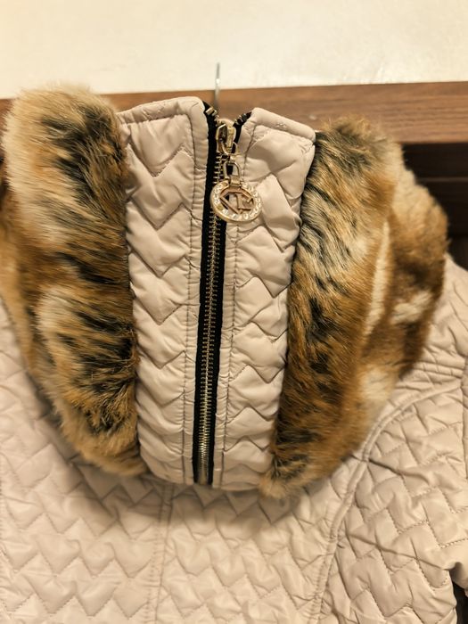 Дамско късо зимно яке