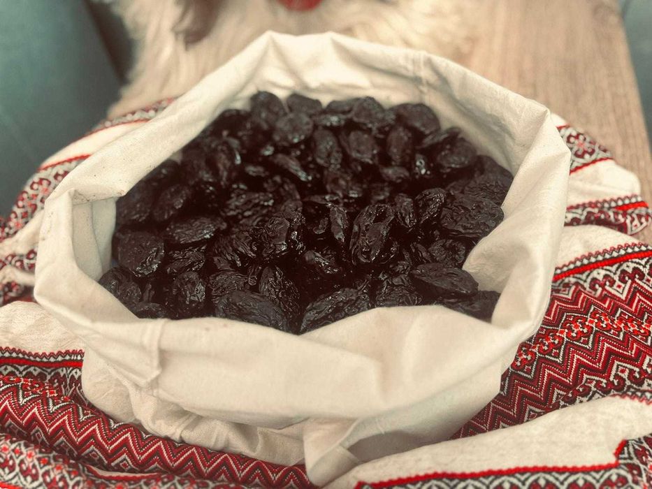 Prune fara samburi uscate din Republica Moldova – vânzare EN-GROSS