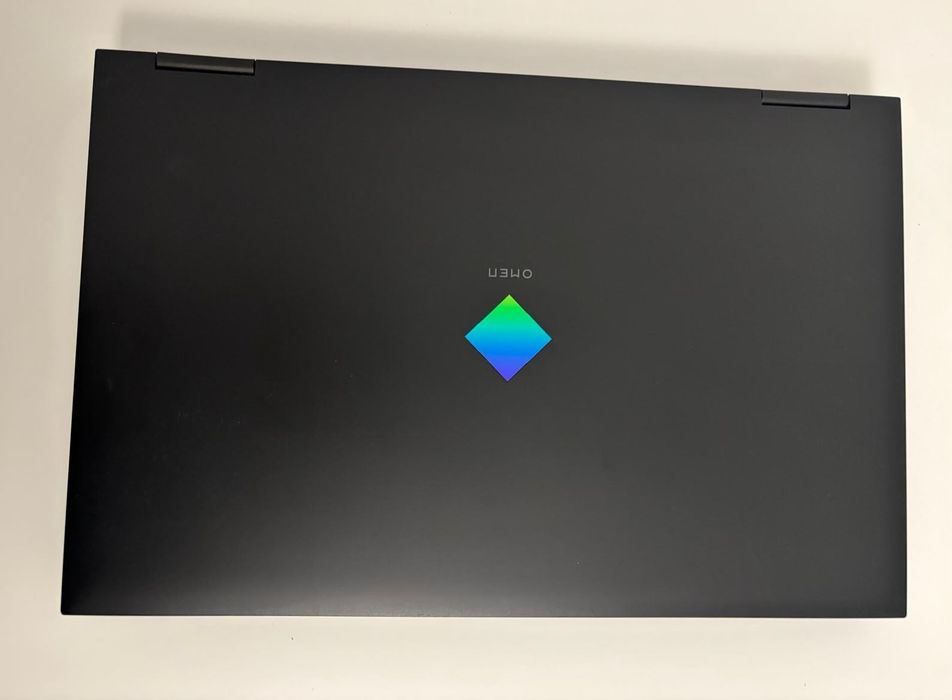 Laptop Gaming HP OMEN 17-ck1502na - i7-12700H, RTX 3060 6GB, 144Hz