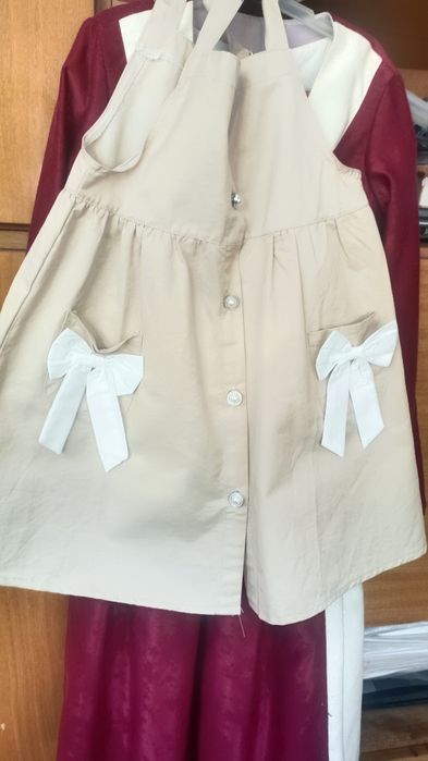 Платье.  Рост  140. Б/у.