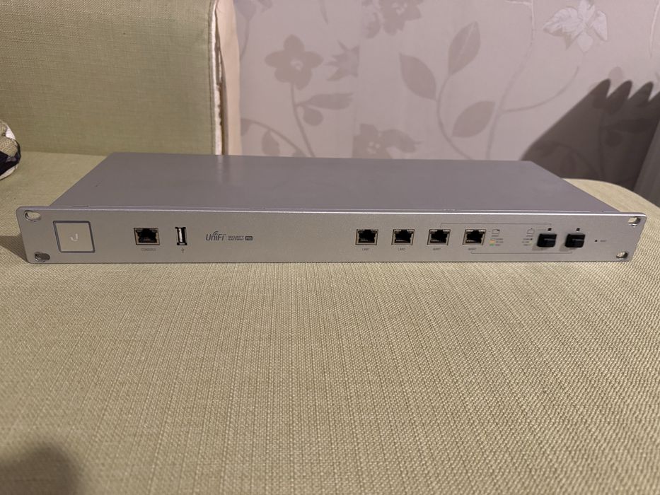 Router Unifi security gateway pro