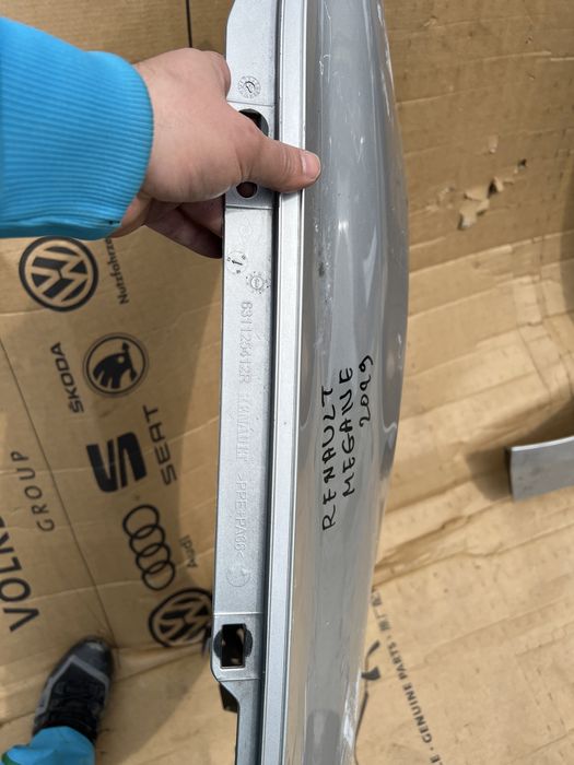 Renault Megane 2018 десен калник и ляв калник