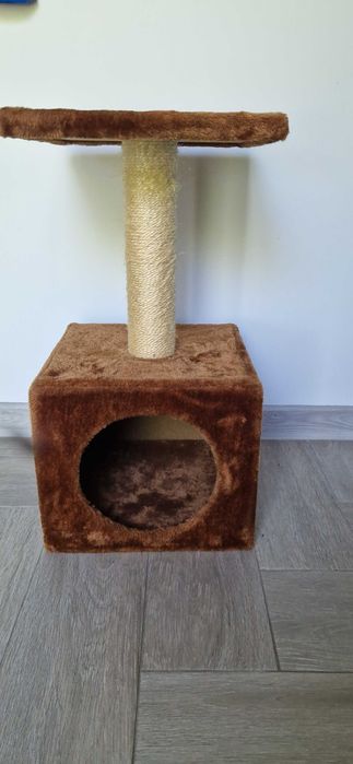 Casuta pentru pisici - Loc de joaca si dormit