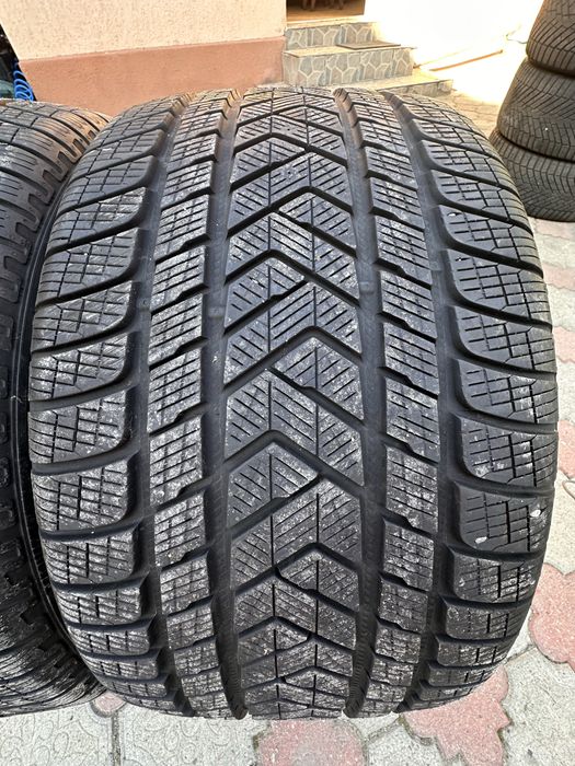 Anvelipe Pirelli 305/40/20 Runflat noi 2023/2024