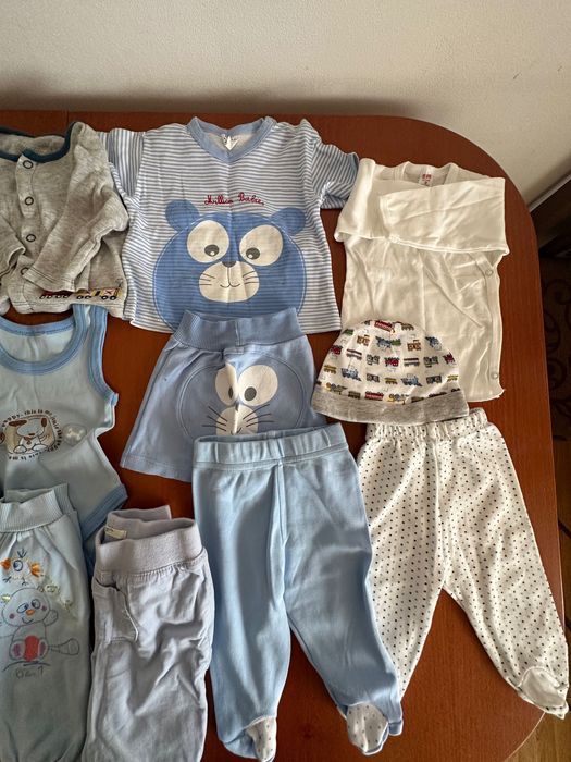 Лот дрешки за бебе 0-6 месеца