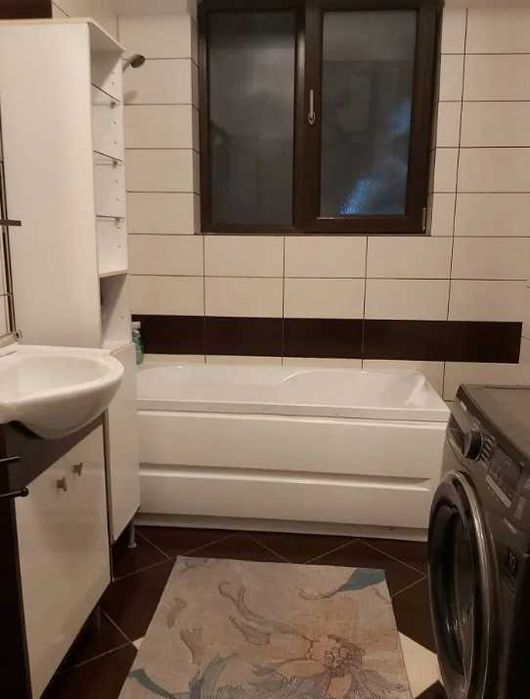 Дава се под наем Двустаен апартамент в Пловдив, Коматево - 60 кв.м за 280.5 € - Снимка #2