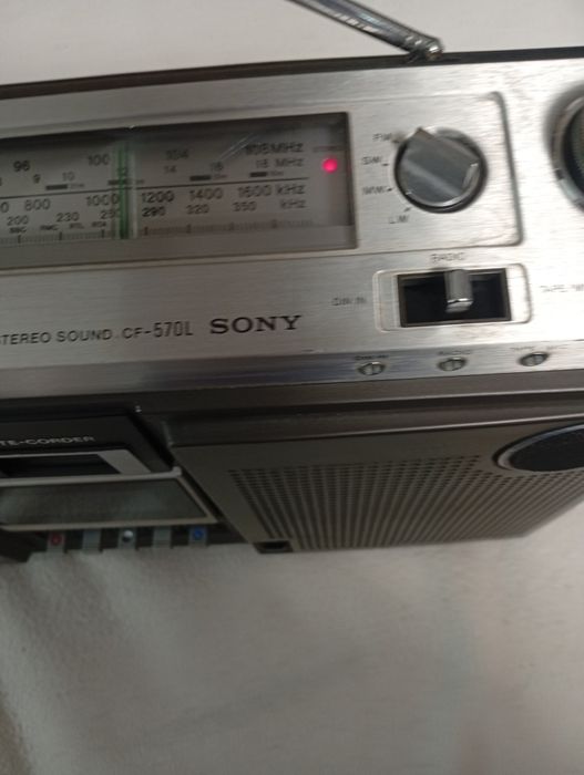 Radio caset -Sony- 570L