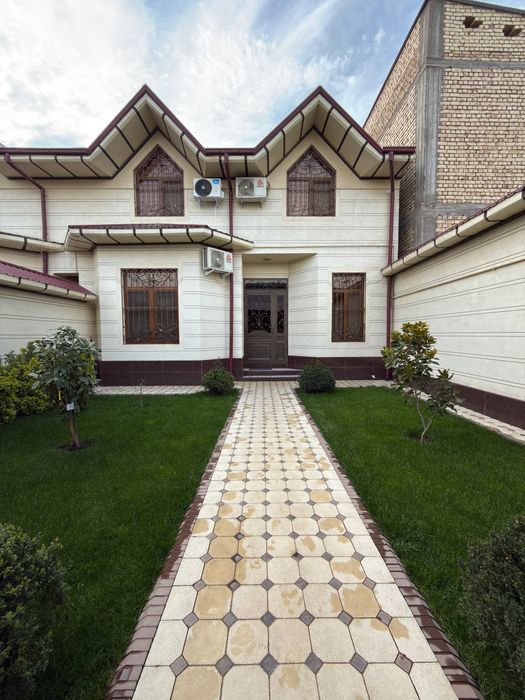 Продаётся Евро Дом, махалля Циалковского, МирзоУлугбекский р-н