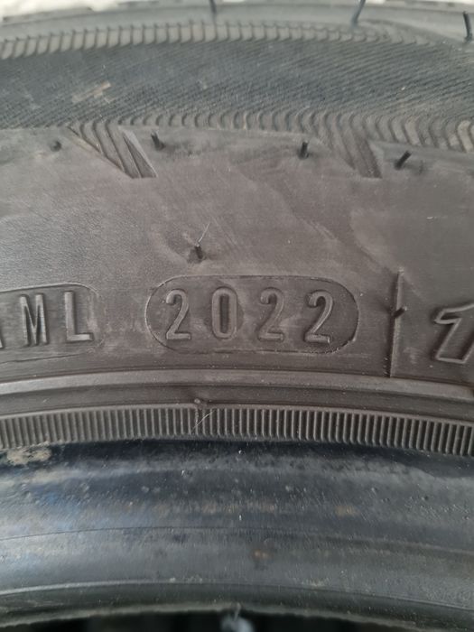 Зимни гуми 4 броя NEXEN WinGuard WT1 175 70 R14C дот 2022