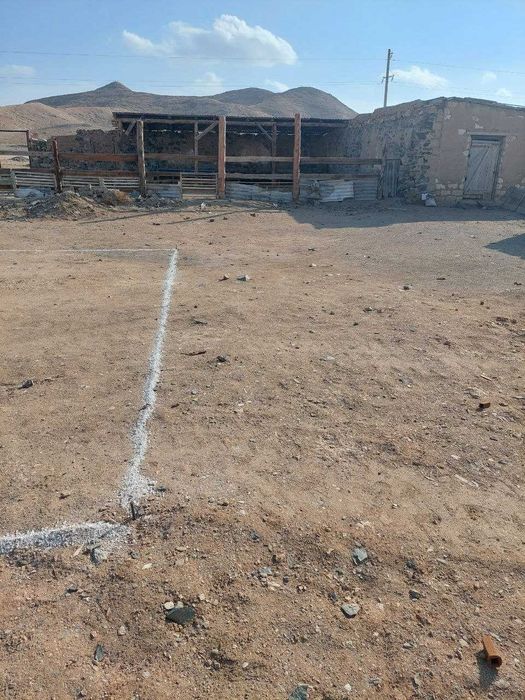 Sotiladi Tomdi tumanida 80 sotix yer yashash sharoiti bilan