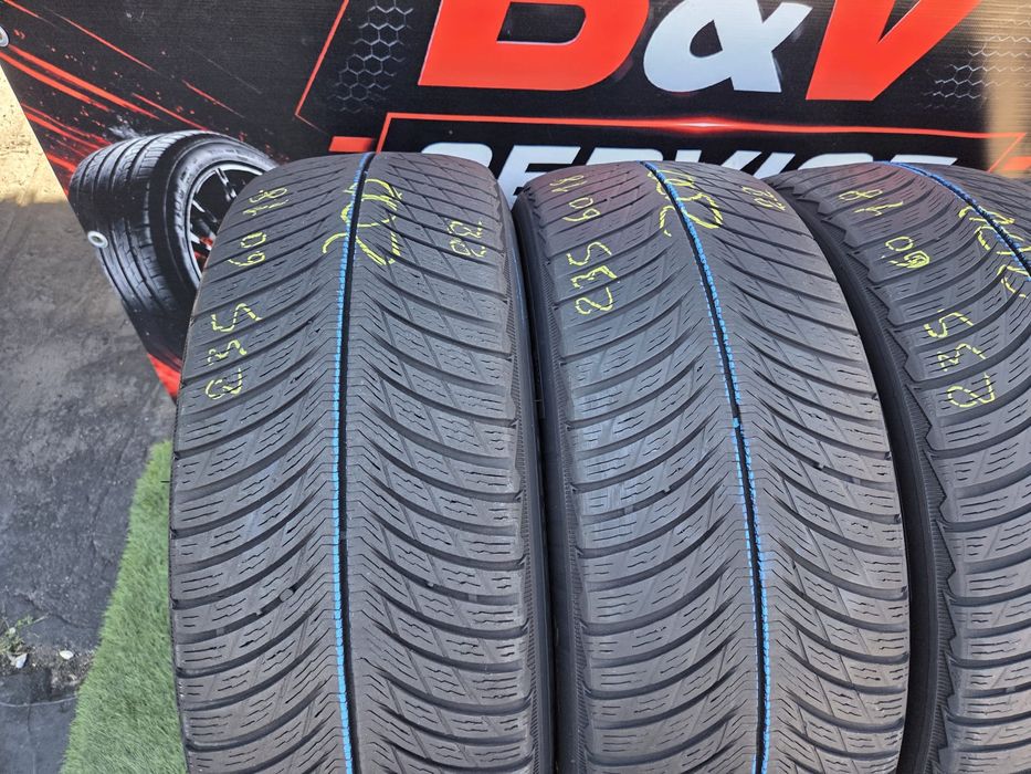 235 60 18 Michelin
