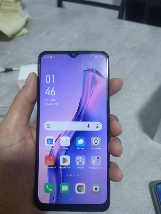 Продам Oppo А78 очень хорошем состояние