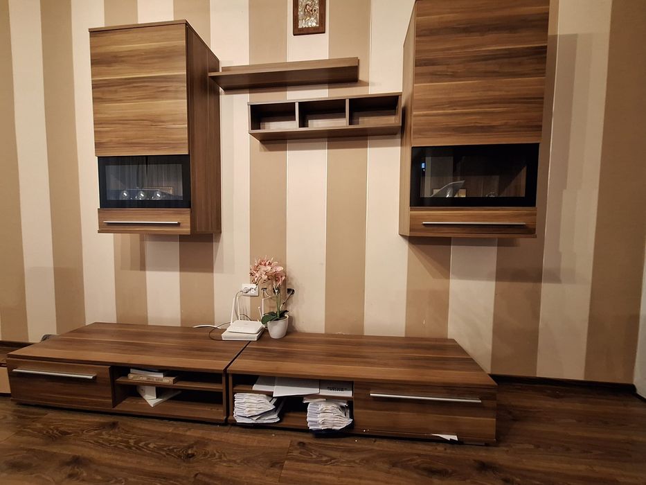 Mobila living maro in stare foarte buna