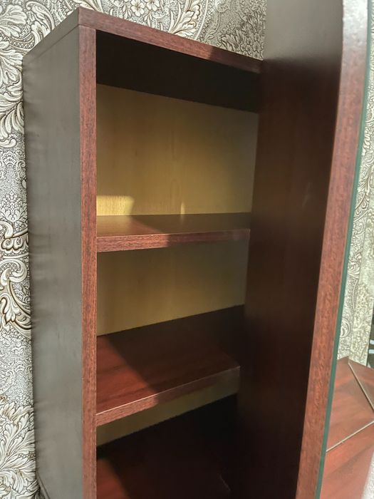 Туалетный столик трюмо с зеркалом