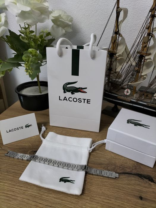 Brățară Lacoste, nouă