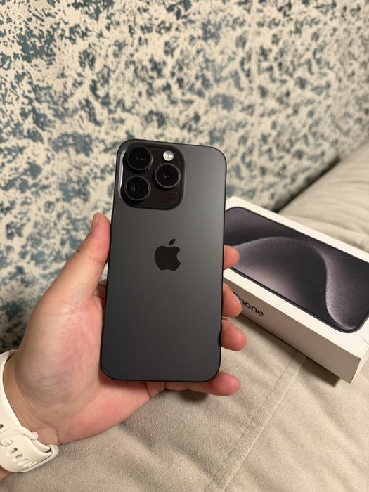 Iphone 15 pro без ремонта