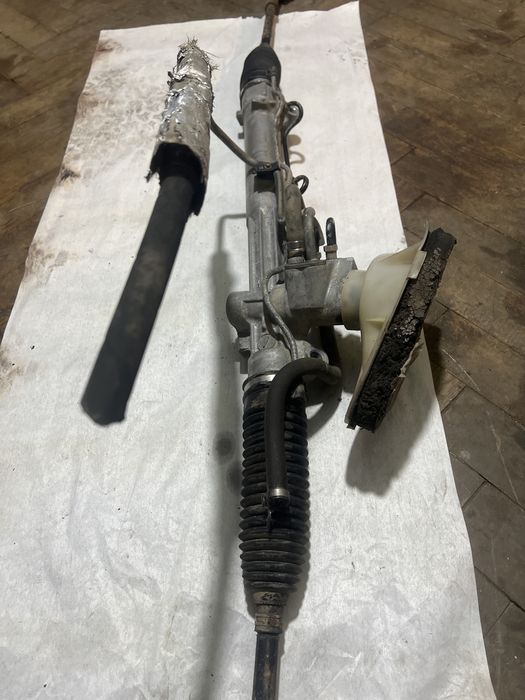 Ford Mondeo Mk III Casetă direcție 2001-2006