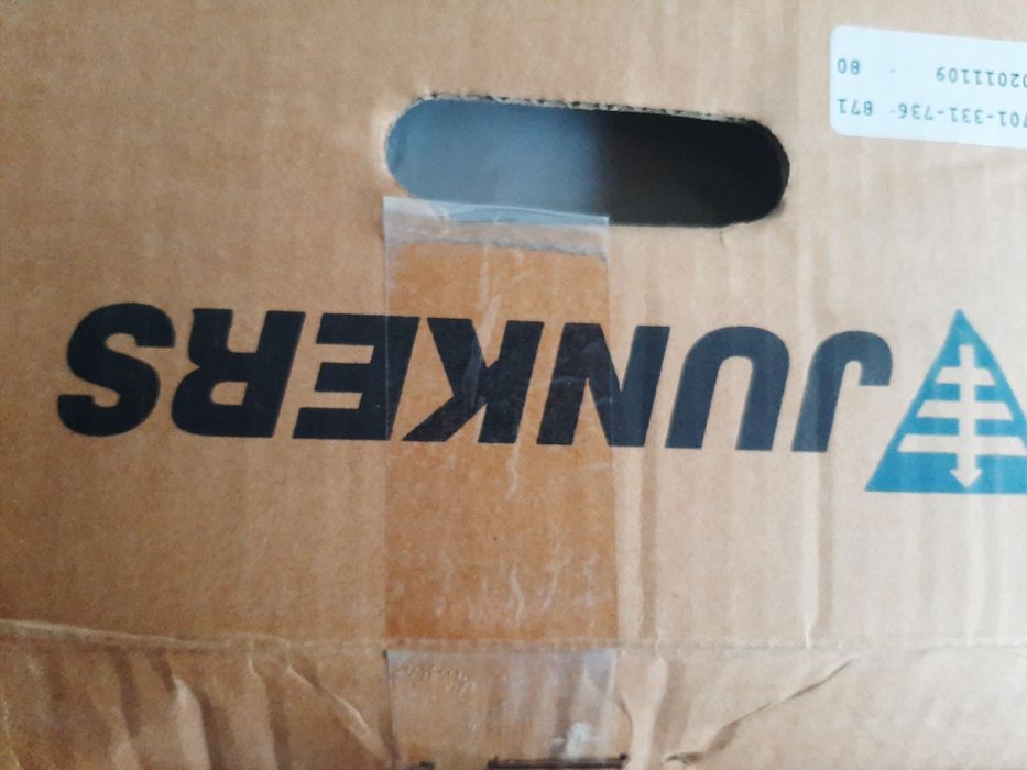 Junkers  pe gaz...instant