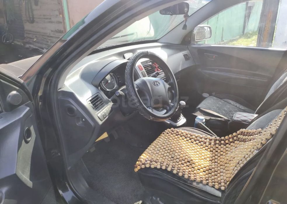 Продам автомобиль Hyundai tucson