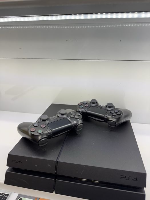 Sony PlayStation 4 Classic/ 1Tb/2джойстик/Id 4978/Ломбард Дд