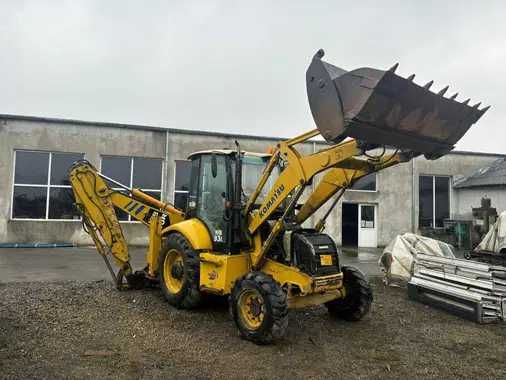 Dezmembrez buldoexcavator Komatsu WB93 - R2 - piese de schimb Komatsu