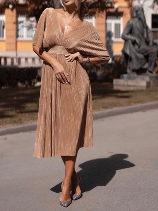 Дамска рокля за повод