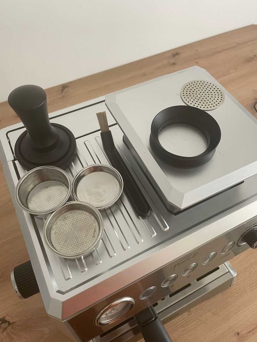 Set cafea: Espressor Samus + râșniță SilverCrest (conical burr)