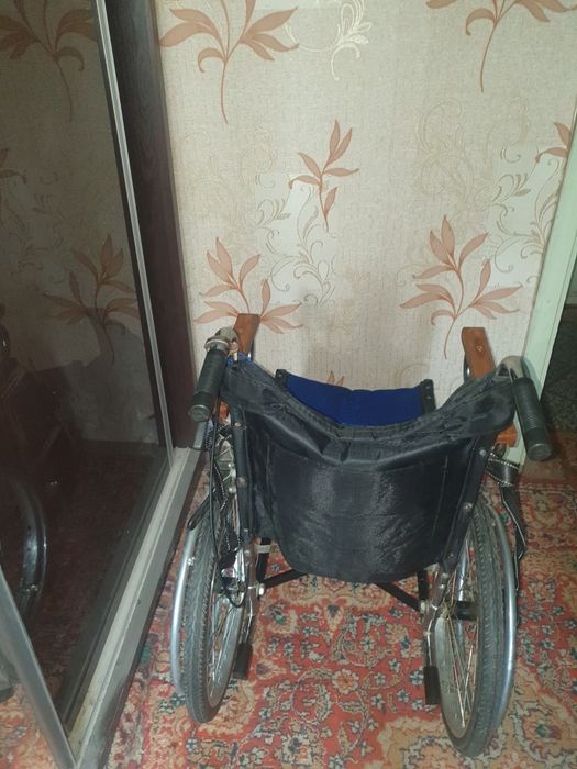 Инвалидная коляска сделана на заказ ширина 54см.