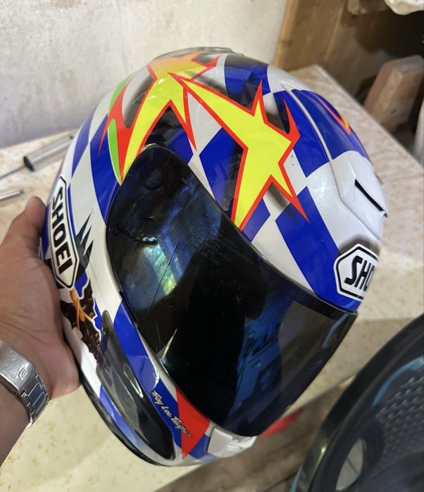 Каска shoei като нова