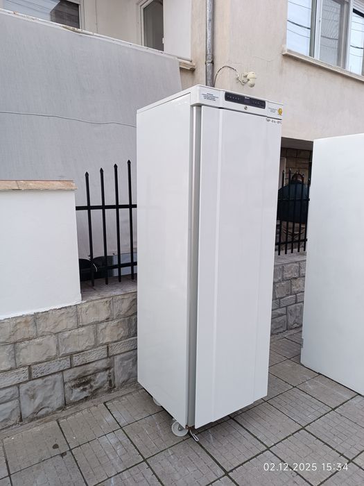 0 професионален фризер Gram