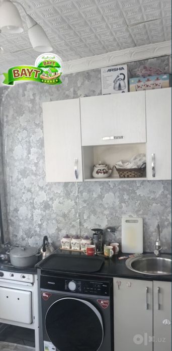 ~ 1 комнатная, Чил 23, ШИРИН, 38м2, Балкон 2х3, продаётся квартира