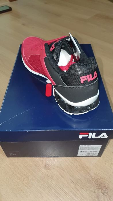 FILA adidași (in cutie, nefolositi)