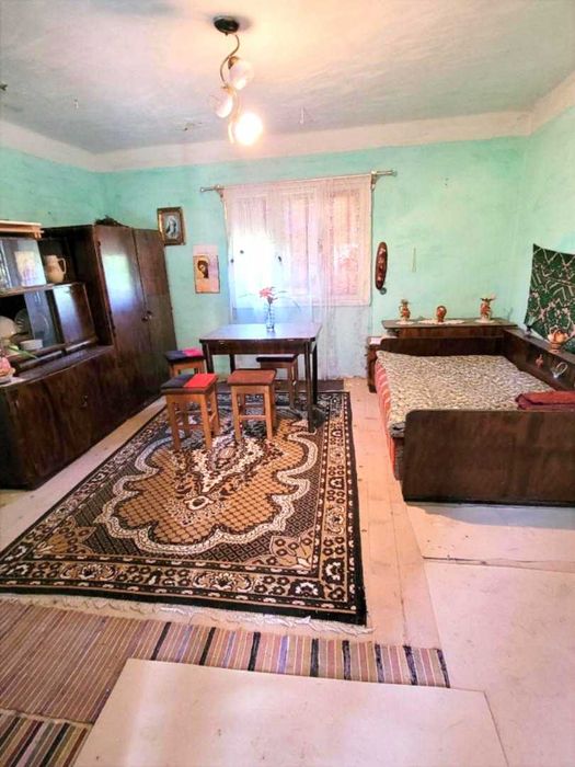 CASA   cu panorama si teren generos