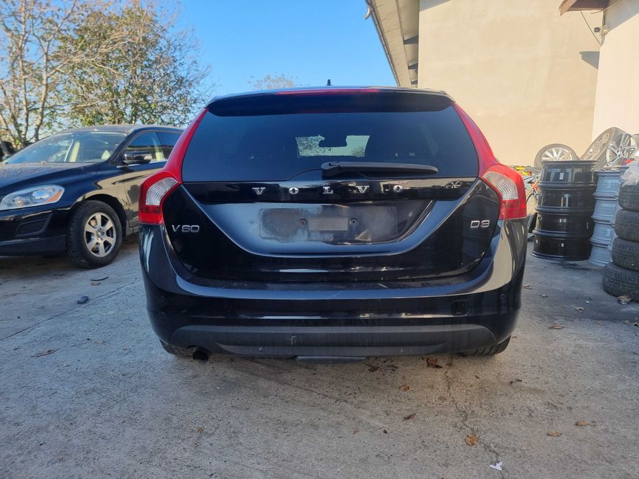 Accesorii OEM si piese auto SH Volvo V60 2.0 D3 Euro 5 an 2011