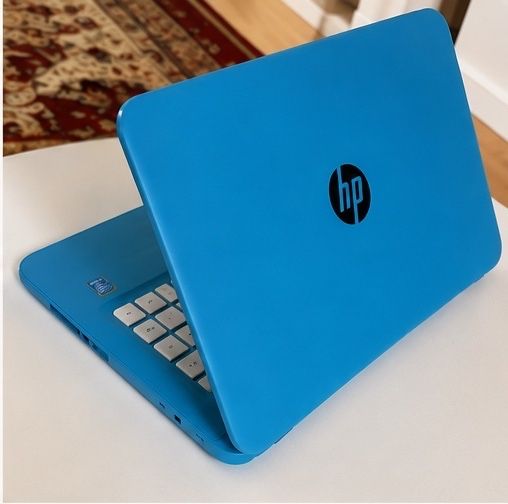 Laptop HP Stream albastru – stare foarte bună