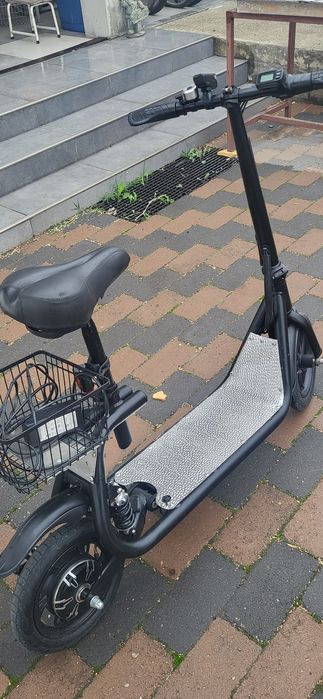 Trotineta scuter electric pliabil Doc Green