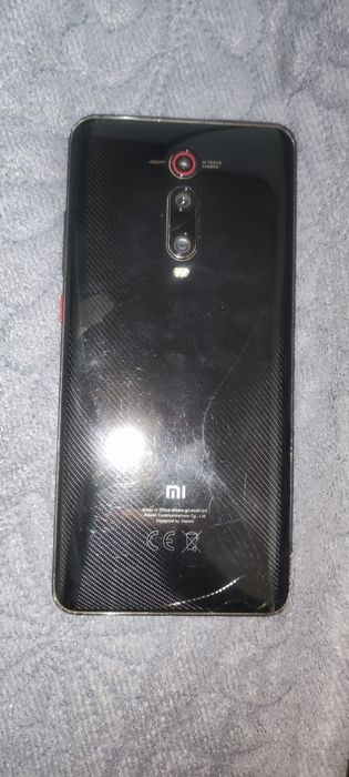 Продам смартфон Mi 9 T