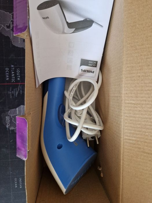Fier de calcat Philips GC300 aparat de călcat vertical cu aburi