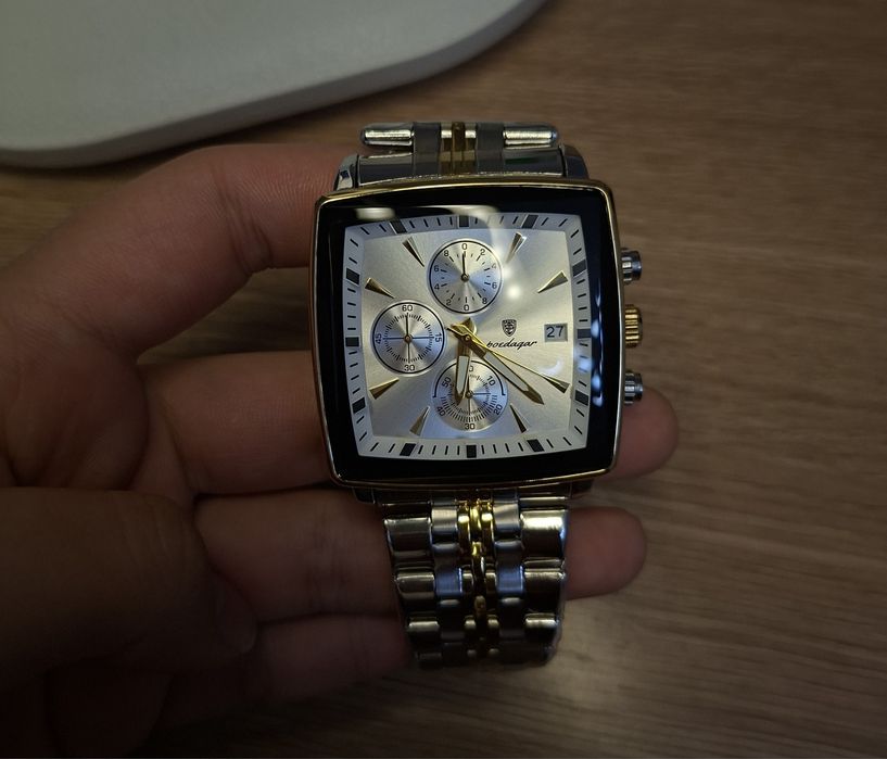 стильные мужские часы