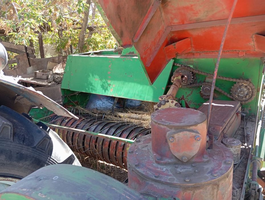 Трактор МТЗ 80, пресс,тырма,соқа,двухбруска косилка.