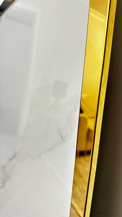 Прода декаративную панель