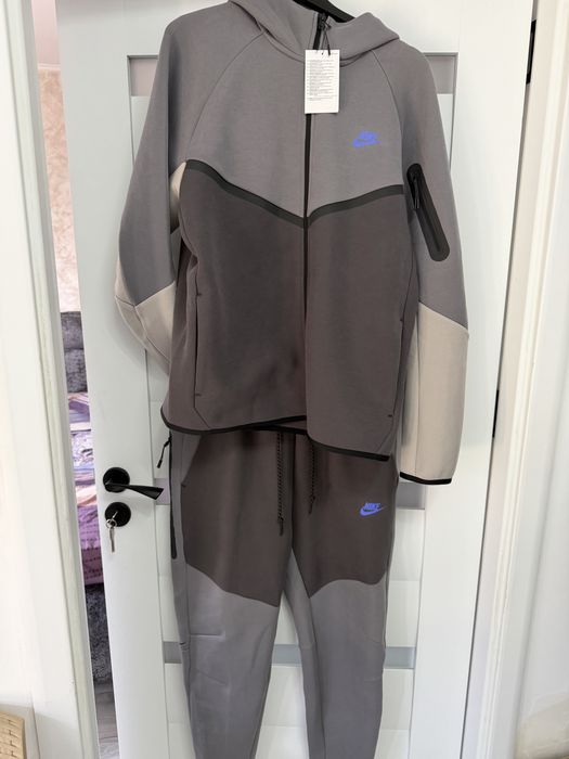 Trening nike tech marimea L