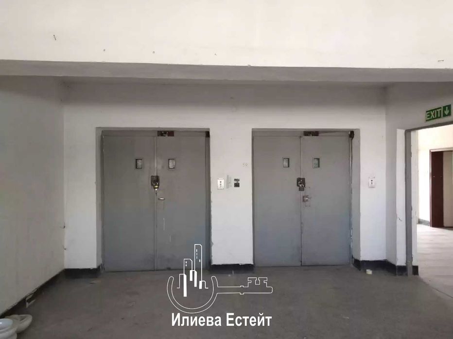 Дава се под наем Магазин в Хасково, Промишлена зона - Изток - 600 кв.м за 612 € - Снимка #5