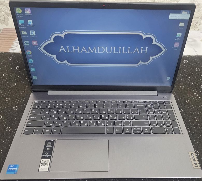 Lenovo i3 Model:82H8