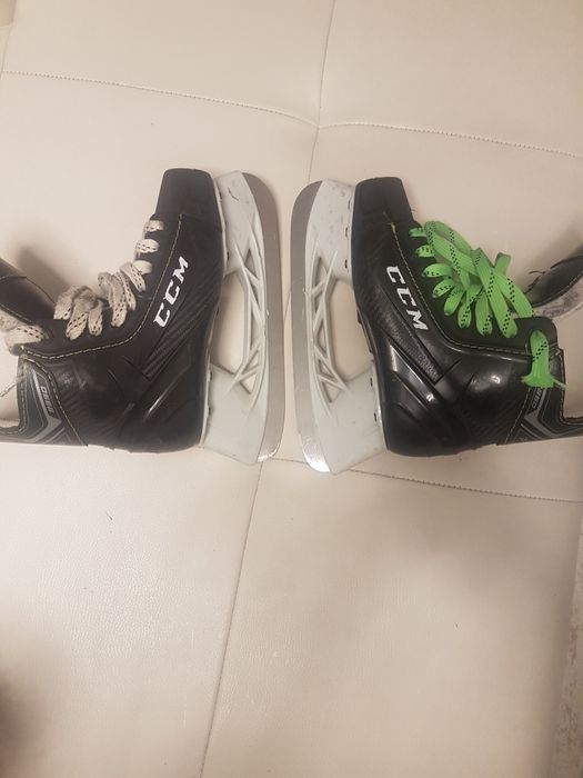 Хокейни кънки CCM Super Tacks 9350. Номер 36