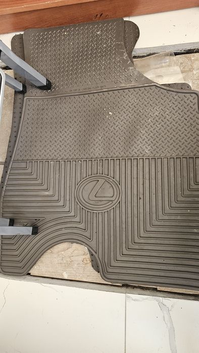 Полик резиновый Лексус РХ300