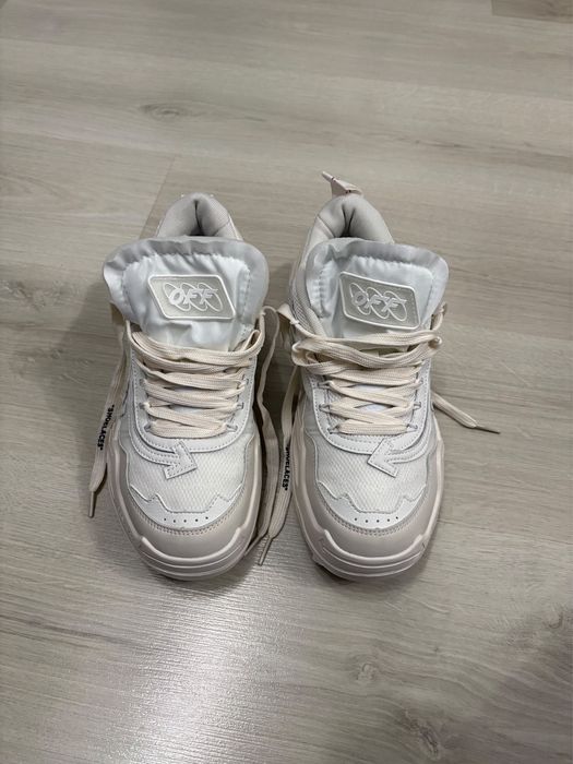 Off White ODSY.